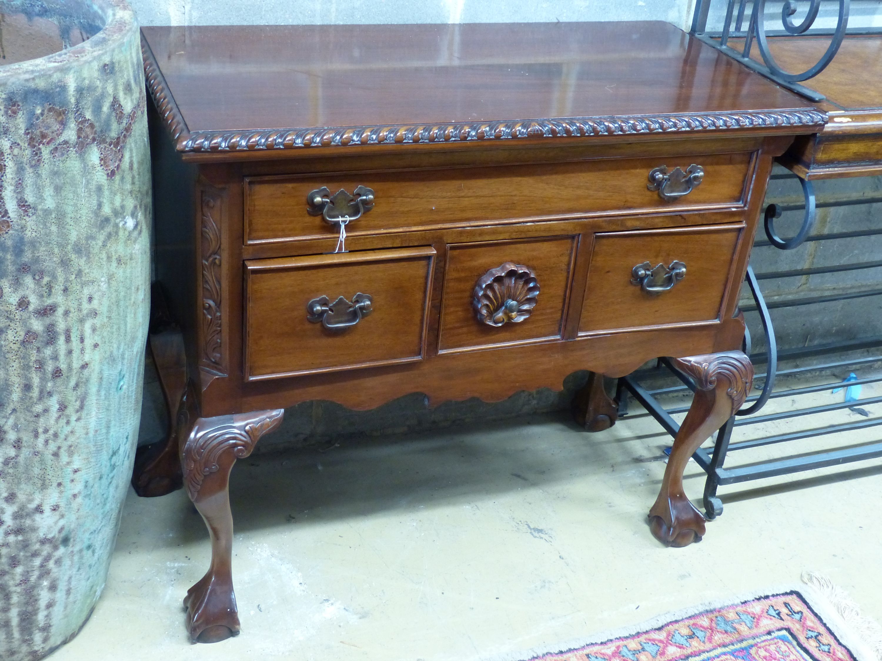 A reproduction George III style mahogany lowboy, width 96cm depth 46cm height 84cm